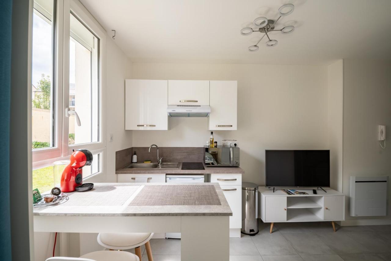 Studio Cosy Dans Residence Calme Et Privee Le Mans Exterior foto