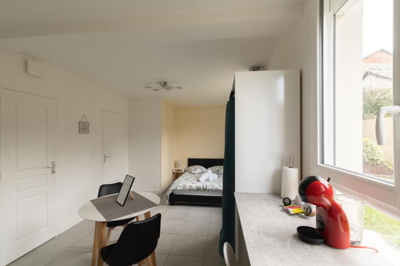 Studio Cosy Dans Residence Calme Et Privee Le Mans Exterior foto